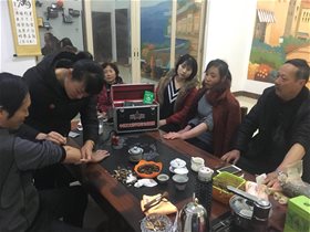 我也成了家庭保健师了