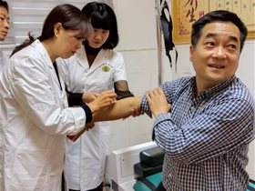 平衡针灸爱心义诊走进国家森林公园——丹江口牛河林区