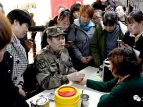 于波平衡针灸专家在太行老区平山县义诊带教深受欢迎