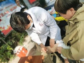 国家级平衡针灸创新技术走进社区开展健康义诊服务(四)
