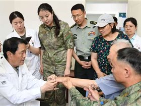 【转发】中国军网——点赞！这场义诊活动超暖心→