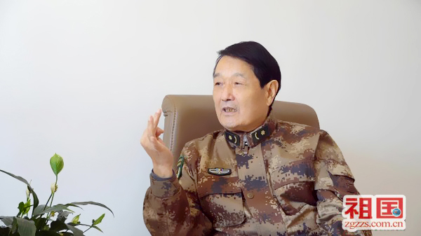 2 王文远教授接受《祖国》杂志专访   张帅 摄.jpg