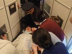 旅途两次出手救人，日常深耕疑难重症——平衡针灸弟子张本卓德艺双馨