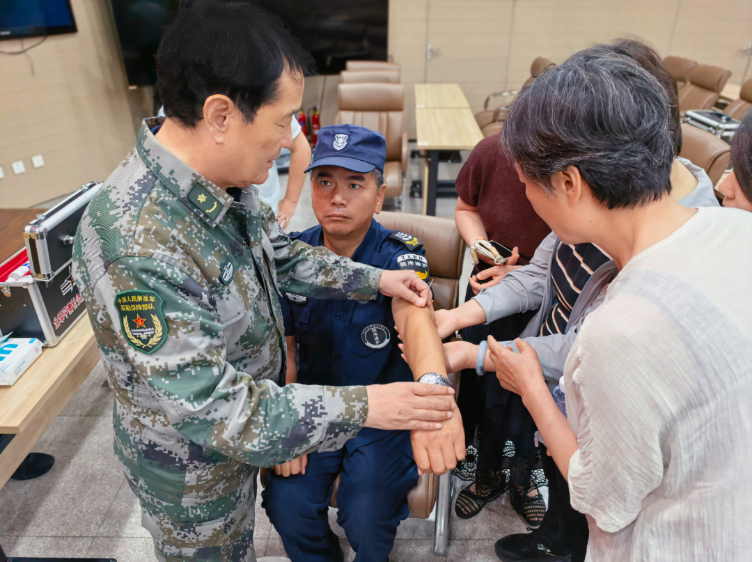 平衡针灸创始人王文远教授应北京市朝阳区卫健委邀请开展健康讲座与义诊活动 (7).jpg